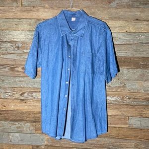 “Open Trails” denim short sleeve shirt